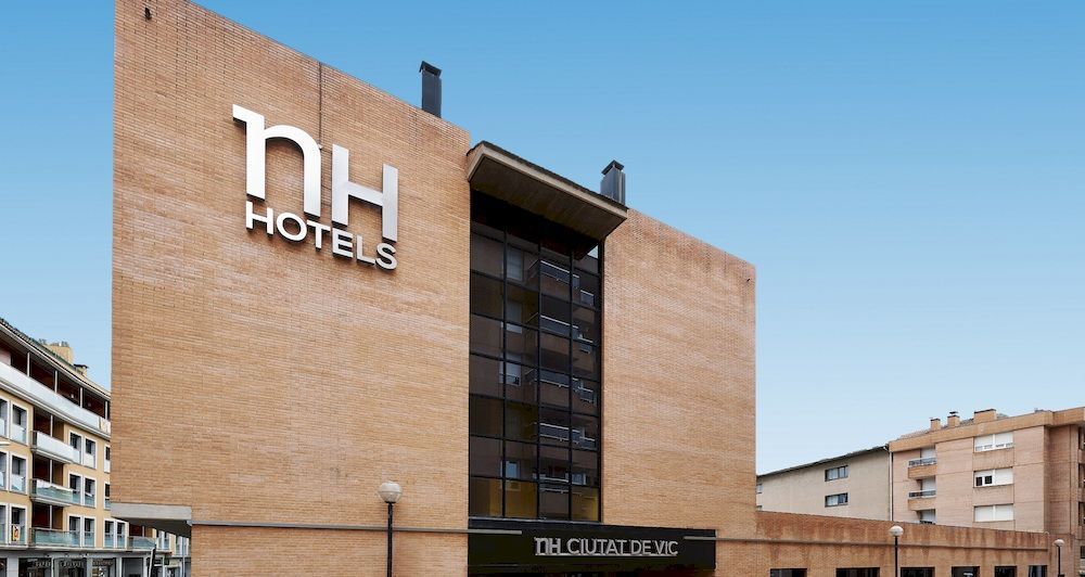 Up Rooms Vic Hotel Exteriör bild